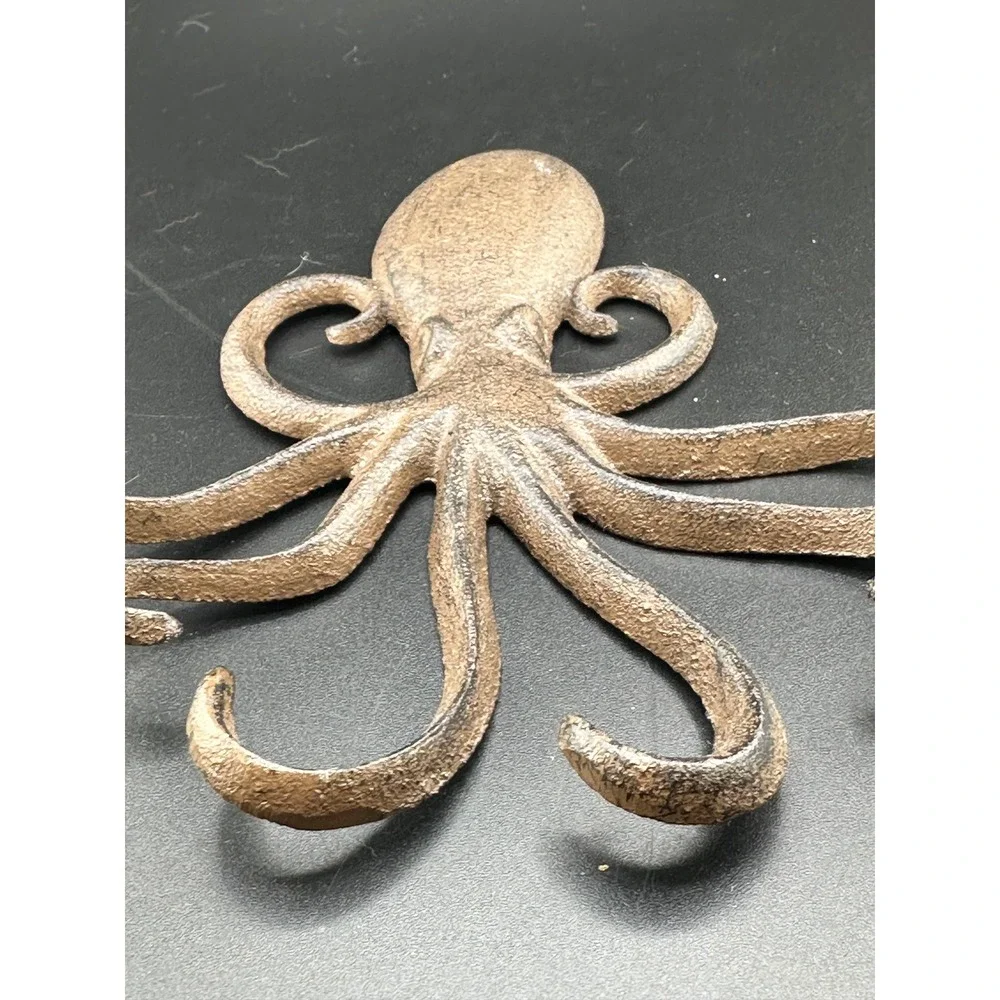 Octopus 8 tentacles Brush Bronze Cast Iron Nautical Wall Decor Greyjoy GOT Heavy